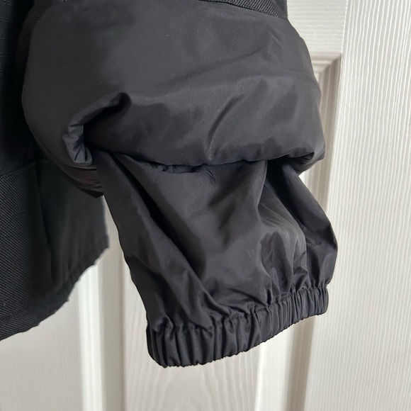 Children’s size 10/12 black Columbia bibbed insulated ski pants. - Picture 9 of 9